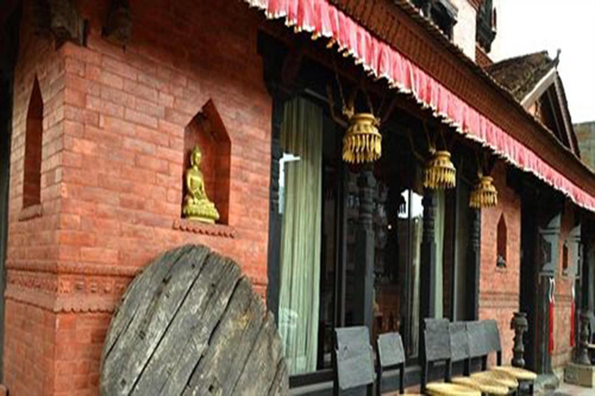 Hotel Heritage Bhatgoan Exterior foto